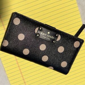 Kate Spade Wallet!